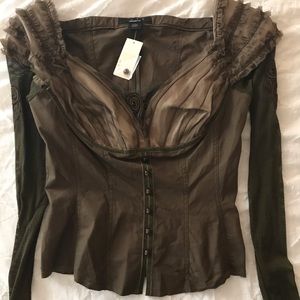 Arden B olive green top L